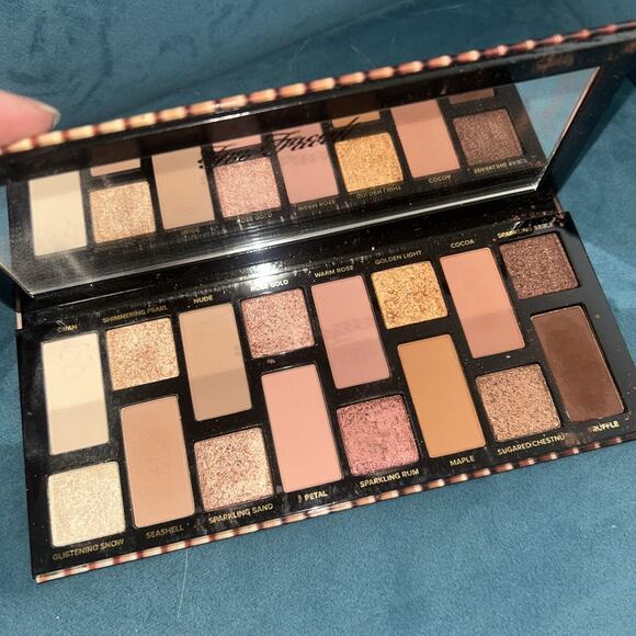 Too Faced Born This Way The Natural Nudes 16 Color Eye Shadow Palette - Picture 3 of 6